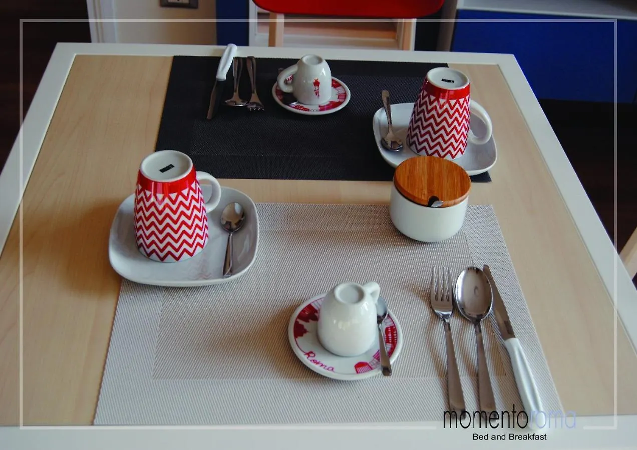 Bed & Breakfast Momentoroma B&B Ciampino Italia